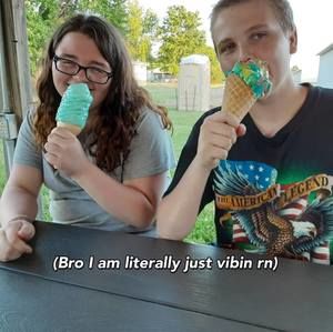 Meet your Posher, Kara